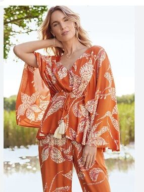 MAURICES Floral Flounce Sleeve Peplum Top Orange 0X Tropical Beach Vacation
